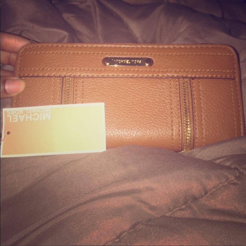 Michael Kors Tan Wallet